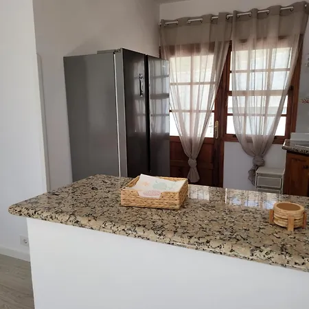Дом отдыха Casa Punta Del Sol Atico Vista Al Mar